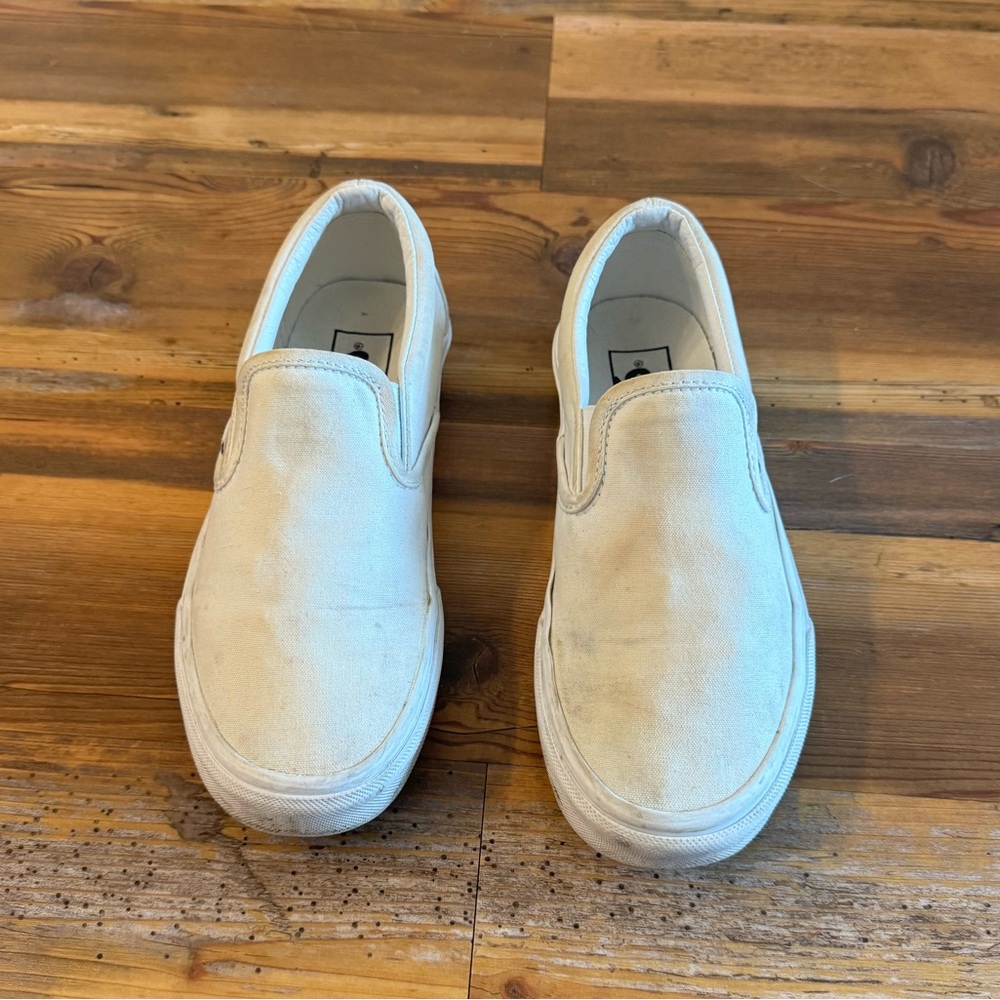 Women’s white loafer vans